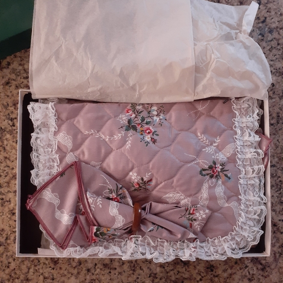 Two Vintage 50s Handcrafted Novelty Placemats - Picture 6 of 7